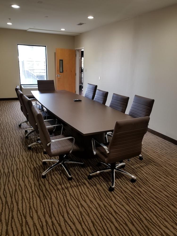 Sonesta Essential - Baton Rouge Airport Hotel Ngoại thất bức ảnh