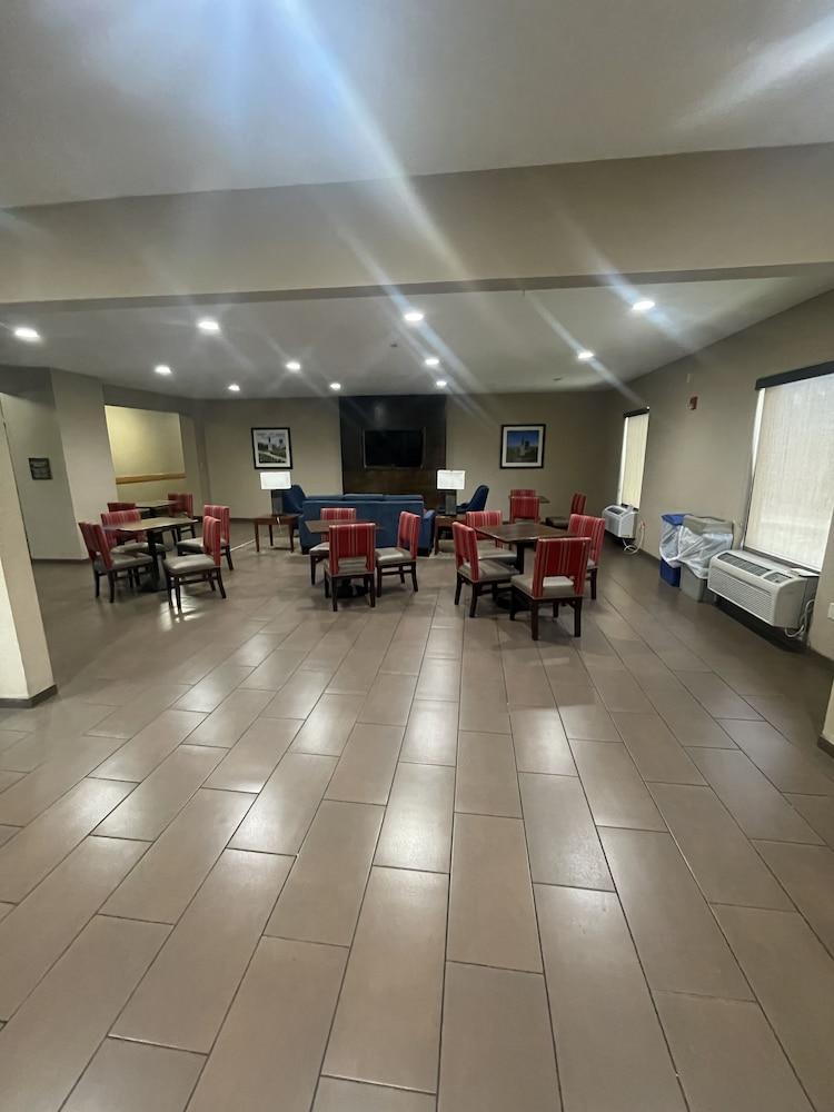 Sonesta Essential - Baton Rouge Airport Hotel Ngoại thất bức ảnh